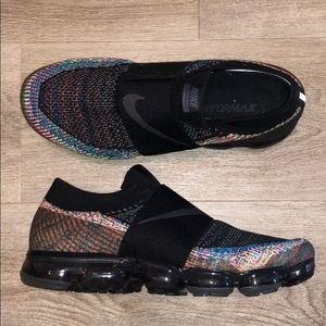 Nike Air Vapormax Multicolor Flyknit (Rare)